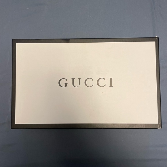 Gucci Jacquard Scarf with Tassels - Picture 3 of 4